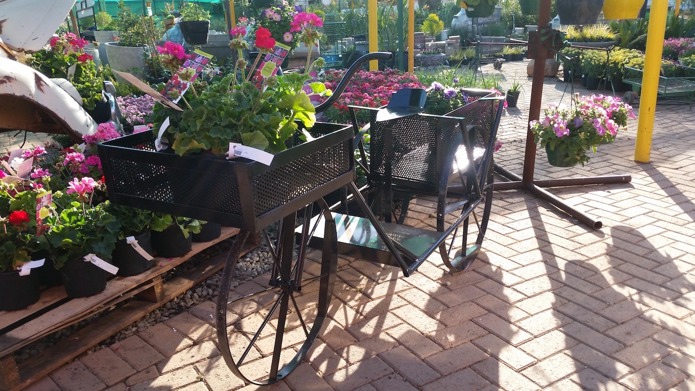 De Brugge Tuynmakery The Garden Bridge Lifestyle Centre